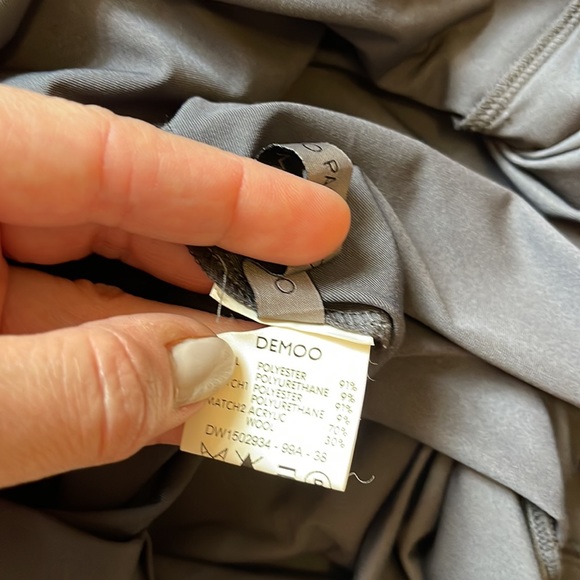 Demoo Parkchoonmoo dress - Picture 7 of 7